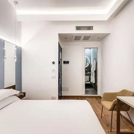 Relais Trevi 95 Boutique Hotel (Adults Only)-3