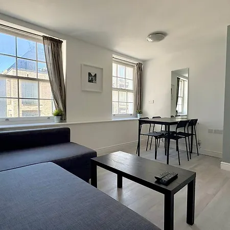 Charlotte Street Rooms By News Hotel-3