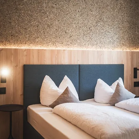 Hotel Berghang-3