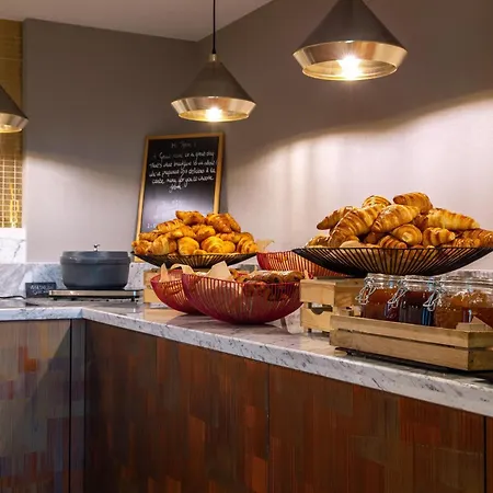 Park Inn By Radisson Antwerp City Centre-2