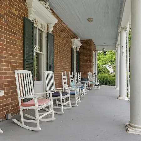 Rockwood Manor Bed & Breakfast-2