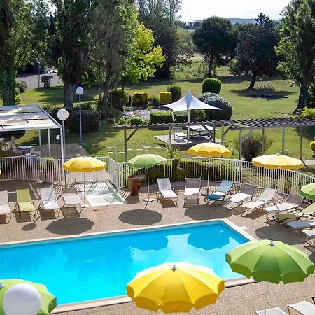 ibis Styles Marseille Aéroport-3