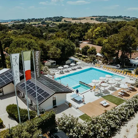 Green Garden Village con piscina, spiaggia riservata e parcheggio-3