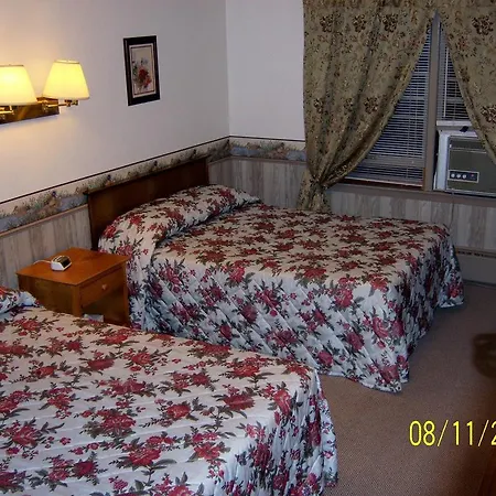 Travelers Inn Motel-2