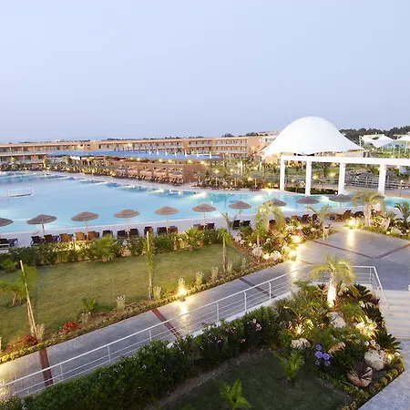 Blue Lagoon Resort-2