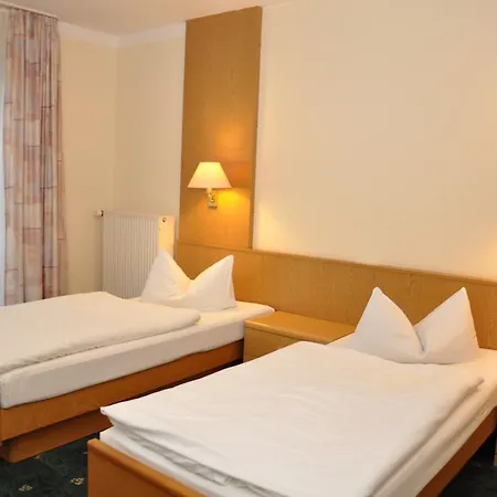 Waldhotel Hubertus-2