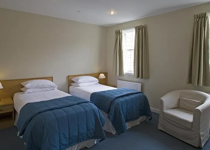 St Clair Hotel