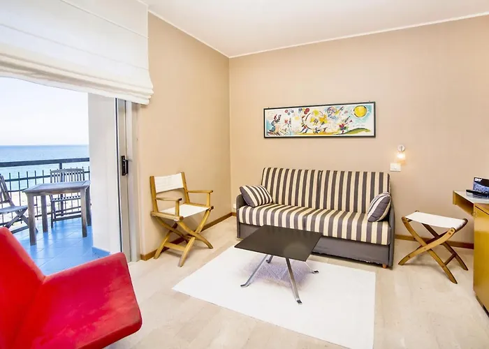 Hotel Tirreno