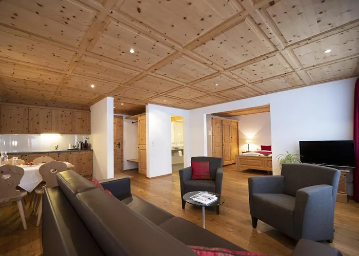 Hotel Garni Engiadina - Boutique Hotel