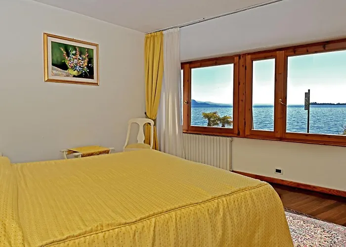 Camere Al Veliero Gardone Riviera