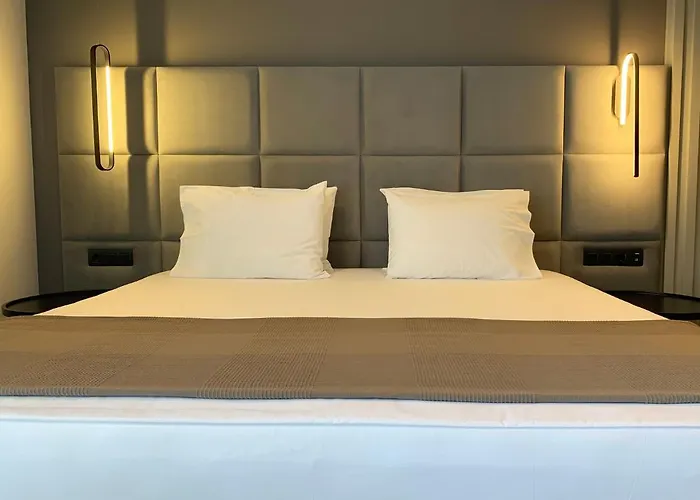ArtNest Boutique Hotel&Suites
