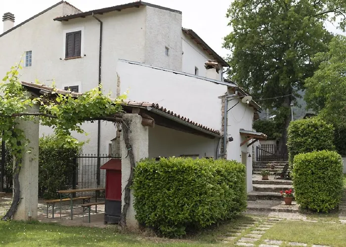 Bed and Breakfast Il Ciavattone Bed And Bike Sulmona