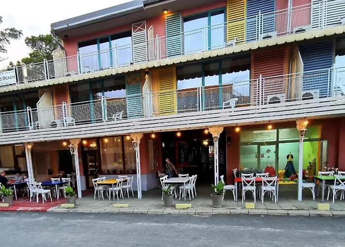 Largo Beach Hotel