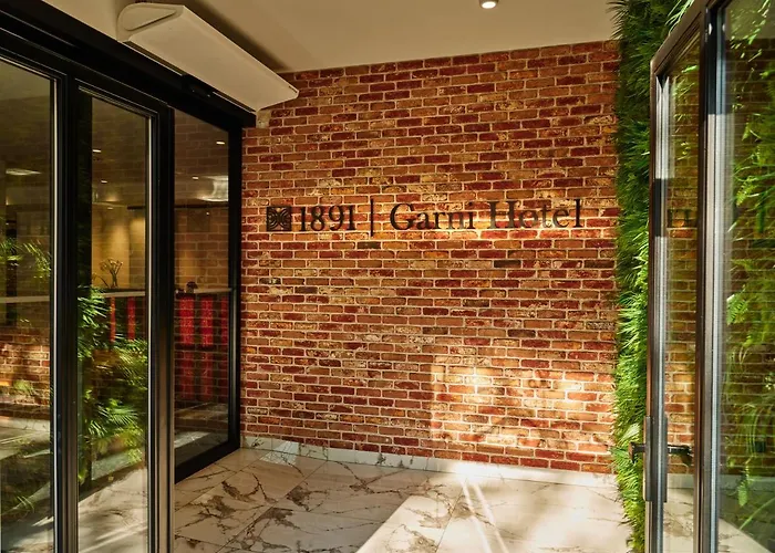 1891 Garni Hotel
