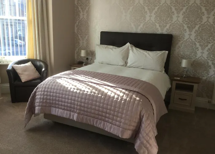 Glenora Guest House Whitby