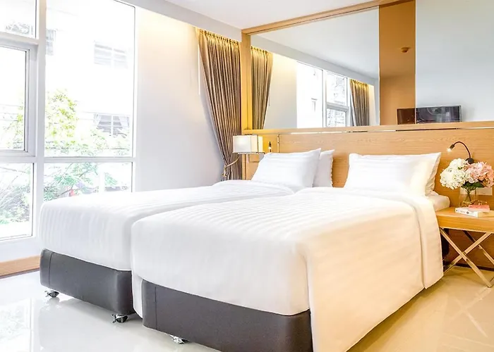 Fx Hotel Nana