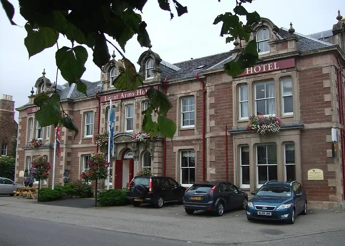Lovat Arms Hotel
