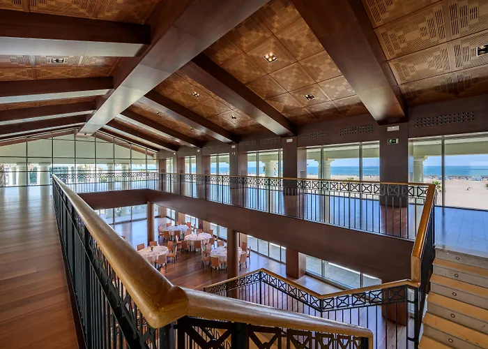 Las Arenas Balneario Resort Valence
