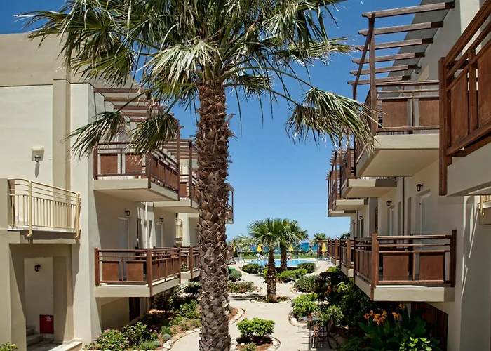 Ilian Beach & Apartments