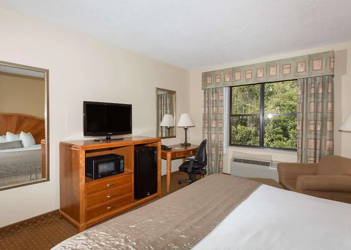 Baymont By Wyndham Asheville/Biltmore