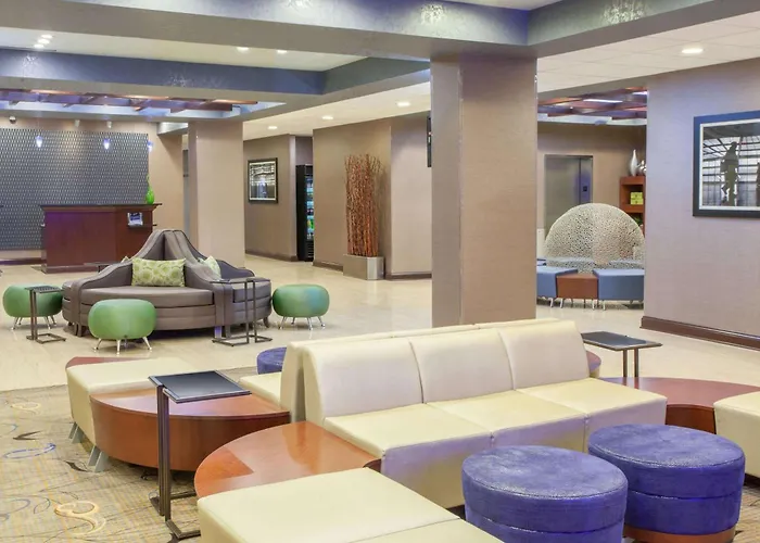 Wyndham Garden Elk Grove Village - O'Hare