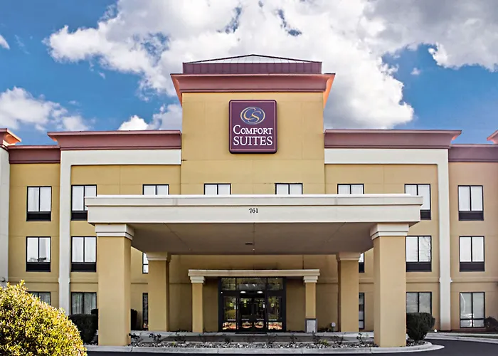 Comfort Suites Clayton - Garner