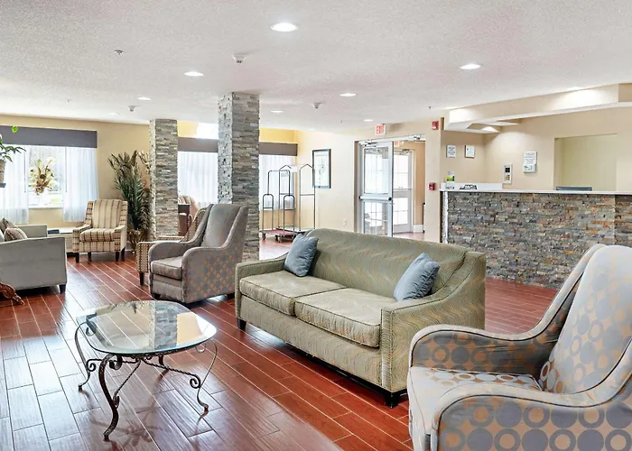 Quality Inn & Suites Robbinsville