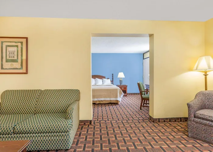 Days Inn By Wyndham Mocksville