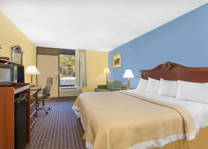 Days Inn By Wyndham Mocksville