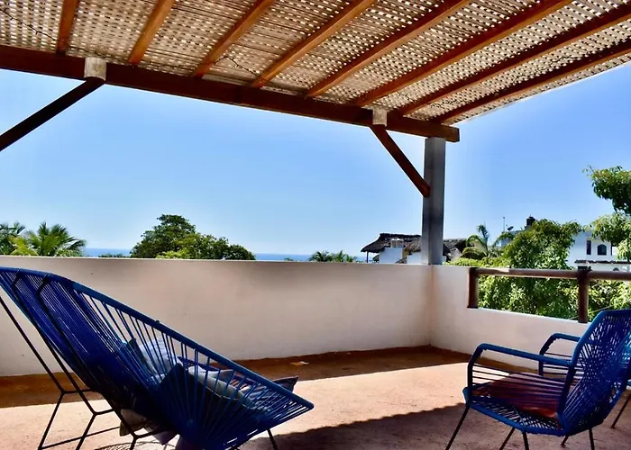 Carri Surf Studio