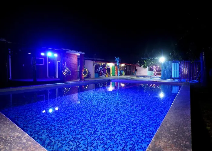 Creek Forest - Riverside Boutique Resort Rishikesh