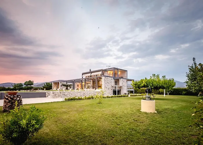Gravaris House