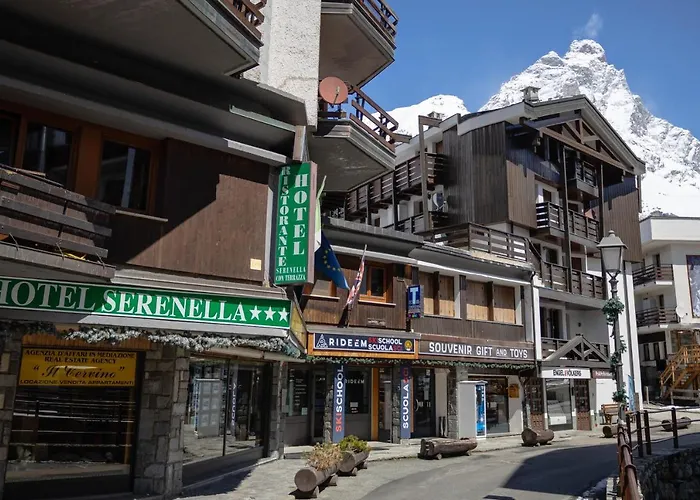 Hotel & Ristorante Serenella Breuil-Cervinia