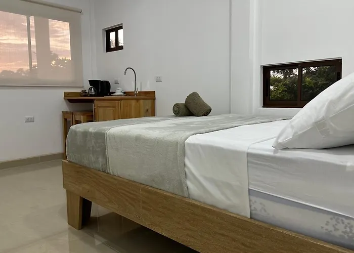 Tuanis Guest House