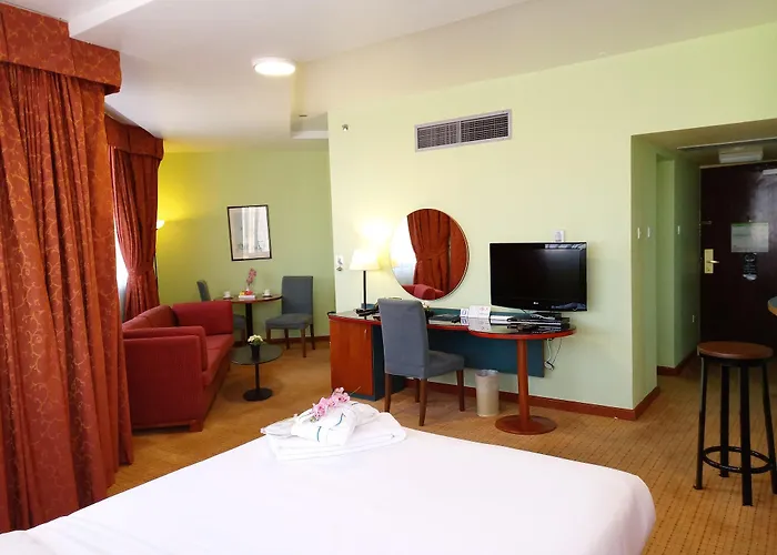 Al Diar Dana Hotel
