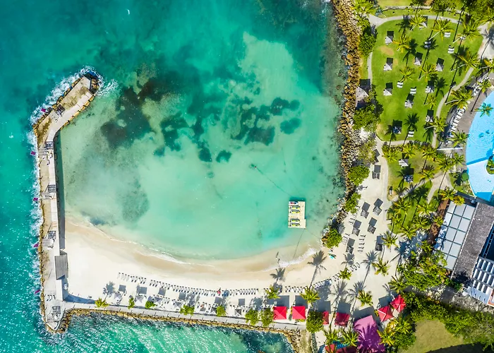 Mahogany Hotel Residence & Spa