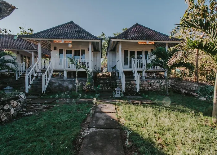 Paluh Beach Huts