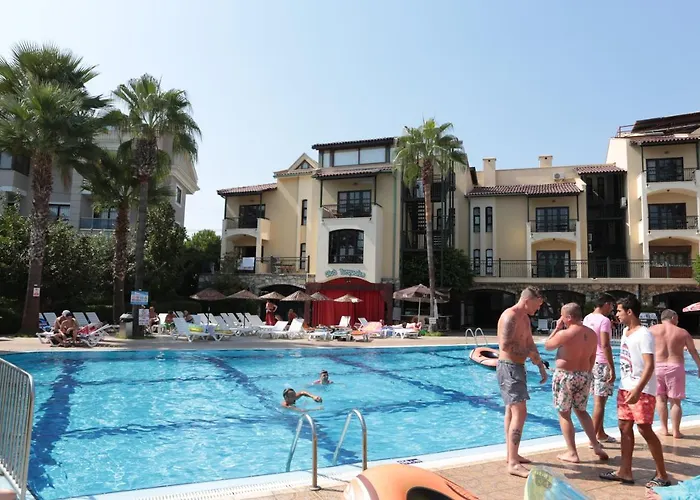 club turquoise hotel