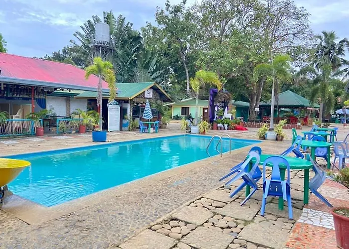 Angela'S Pool Resort