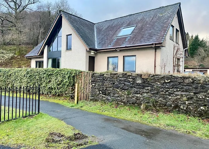 The Beach House Loch Lomond