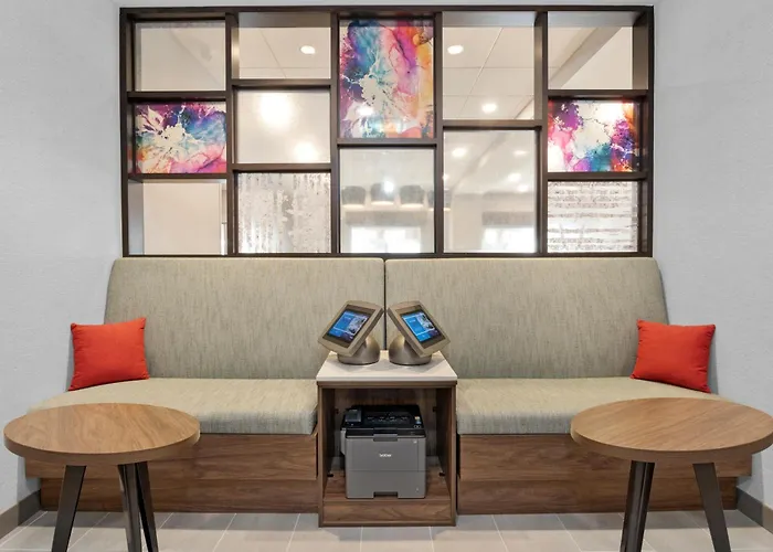 Hampton Inn By Hilton Cornwall
