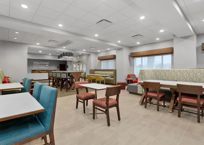 Hampton Inn By Hilton Cornwall