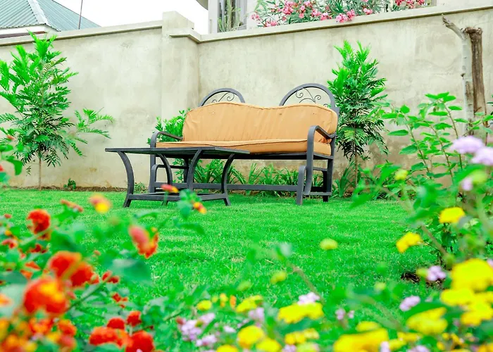Wademac Arusha Inn Hotel