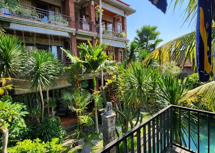 Buda Amitaba Ubud