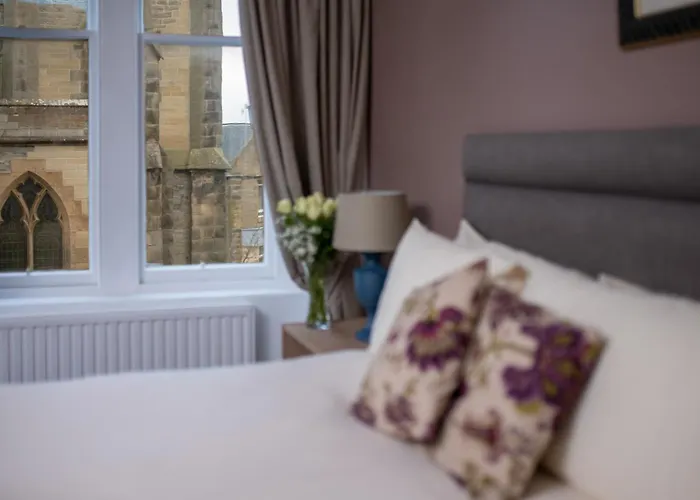 Pentland Hotel