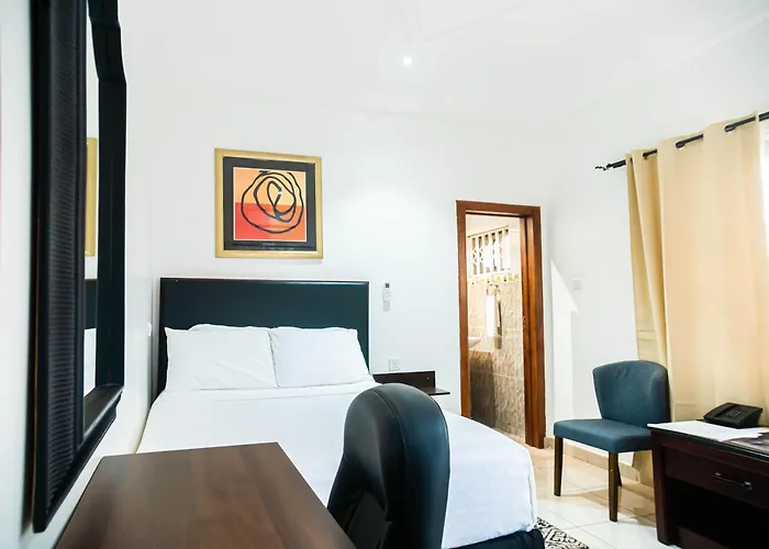Koko Palm Inn Ltd