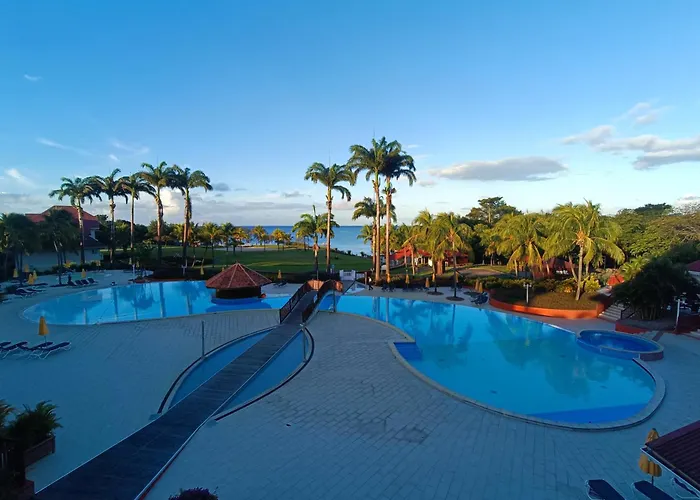 AppartMadinina 27 Sainte Luce 4-6 personnes vue mer