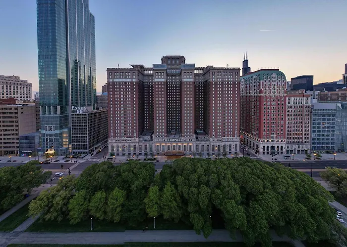 Chicago Hotels With Jacuzzi in Room