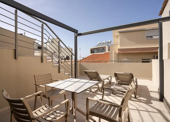 Centro Apartments