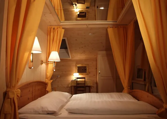 Hotel Bellevue - Traditional Swiss Hideaway